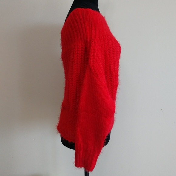 🆕 Red Slouchy Off Shoulder Sweater - Picture 8 of 8